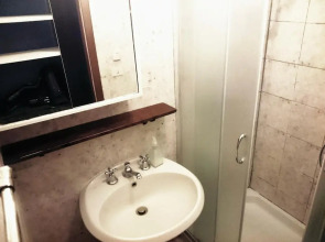 Vatican Rooms Guest House