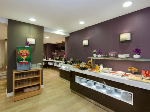 Aparthotel PYR Fuengirola