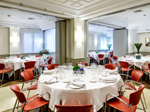 Отель Sercotel Gran Hotel Conde Duque