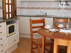 Oasis Beach Apartments