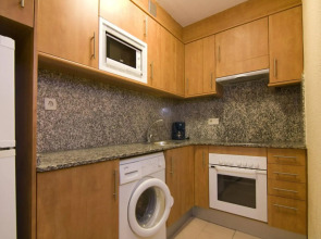 Apartamentos Estival Park