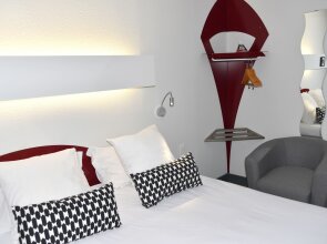 Brit Hotel Porte d’Espagne