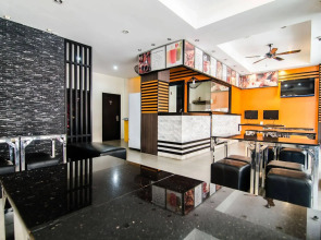 FunDee Boutique Hotel