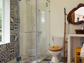 Stop and Go Boutique Hotel Since 1982