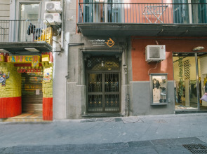 Bed and Breakfast Chiaia 32