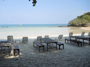 The C Samet Beach Resort