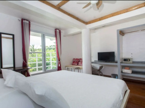 Lanterna Hotel Boracay