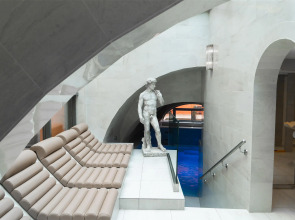 Cour des Loges Lyon, A Radisson Collection Hotel