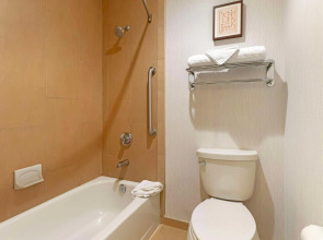 Best Western Plus Rancho Cordova Inn