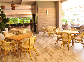 Vega Green Apart Hotel