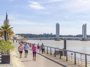 Appart Hôtel Mer & Golf City Bordeaux - Bassins à Flot