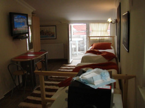 Tom Square Boutique Hotel