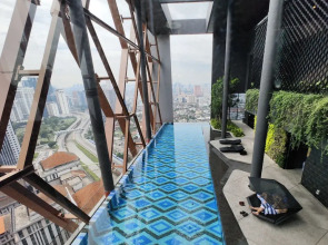 Scarletz Suites KLCC by Mykey