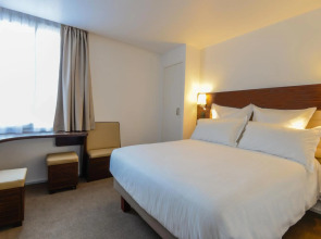 Good Morning + Berlin City East