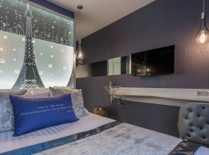 Hotel Les Bulles de Paris