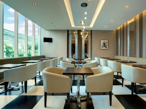 Holiday Inn Express Jakarta International Expo by IHG