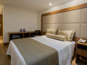 Américas Granada Hotel