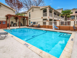 Quality Inn & Suites Dallas - Cityplace