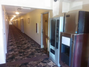 Navajoland Hotel of Tuba City