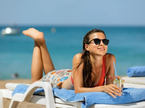 Seven Seas Hotel Blue