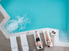 MARI KRISTIN Beach Hotel - Adults Only