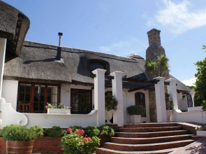 Whale Rock Luxury Lodge