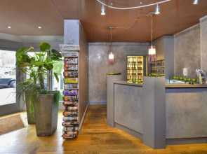 Airport Hotel by The New Yorker