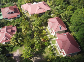 Villa Rafia Guesthouse