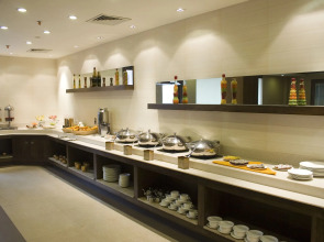 Shervani Hotel Nehru Place