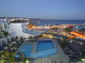 Limanaki Beach Hotel