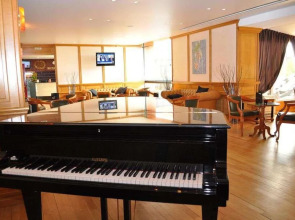 Appart'City Collection Genève Aéroport – Ferney Voltaire