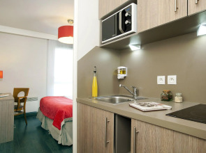 Residhome Paris-Guyancourt