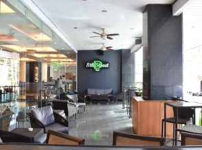 Diamond Suites and Residences