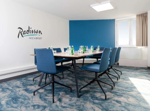 Radisson Hotel Nice Airport