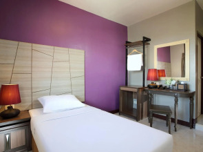 Rambuttri Village Inn & Plaza