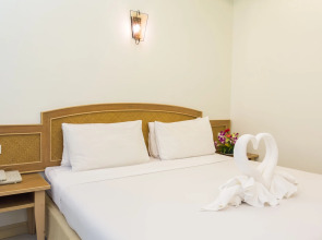 Phranang Place Hotel