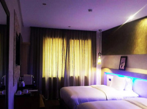 The Seven Hotel and Spa