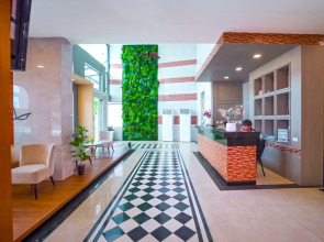 Phoenix Hotel Karon Beach