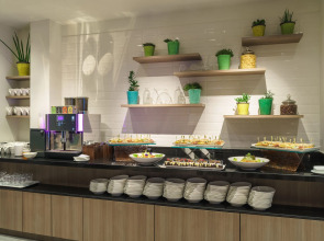 Holiday Inn Brussels Airport by IHG