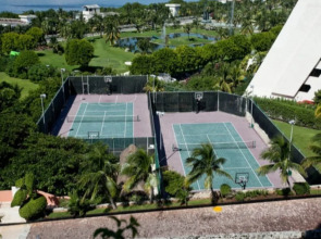 Wyndham Grand Cancun All Inclusive Resort & Villas