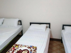 Orange Backpacker Hostel