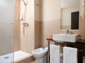 Отель Serhs Del Port