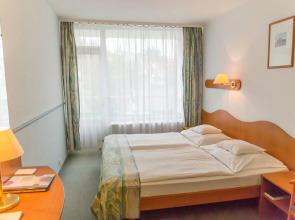 Hunguest Hotel Panorama