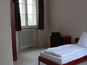 Отель Plus Berlin