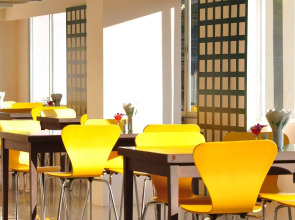 Mayflower Grande Hotel Chiang Mai