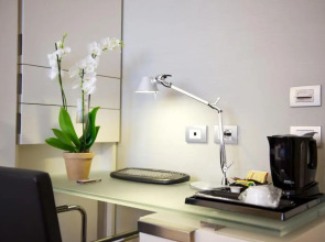 Отель Mercure Milano Solari