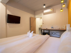 Lazy Sandals Koh Samed