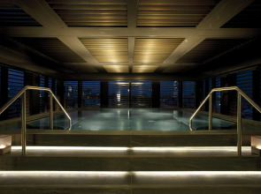 Отель Armani Hotel Milano