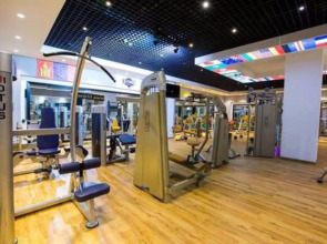 Chinggis Khaan Hotel