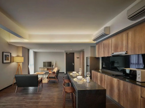 Tropics Eight Suites